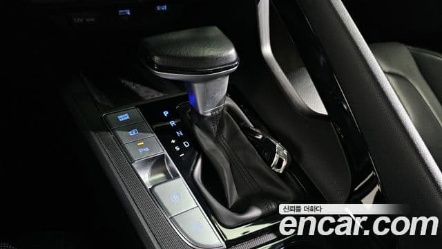 Hyundai The New Avante Hybrid 2021 — Şəkil 2/20