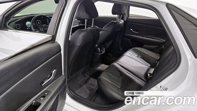 Hyundai The New Avante Hybrid 2021 — Şəkil 7/20