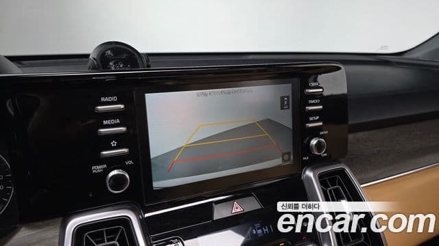 Kia Sorento 2020 — Şəkil 16/20