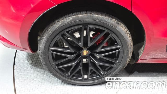 Porsche Macan 2022 — Şəkil 5/20