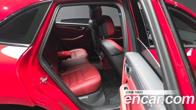 Porsche Macan 2022 — Şəkil 13/20