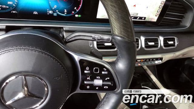 Mercedes-Benz GLS-Class 2022 — ფოტო 9/20