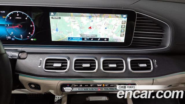 Mercedes-Benz GLS-Class 2022 — ფოტო 14/20