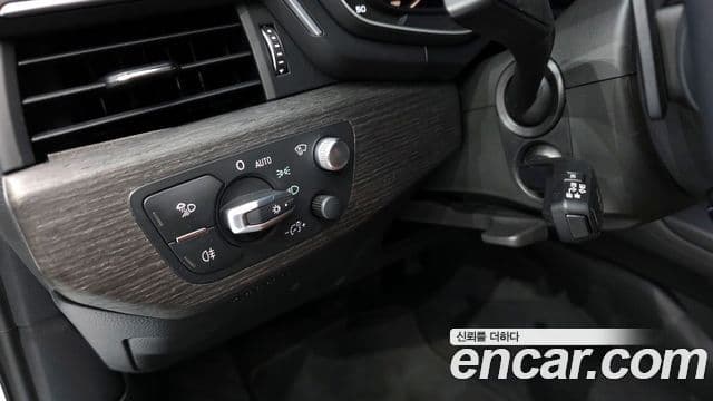 Audi A4 2019 — фото 16 из 20