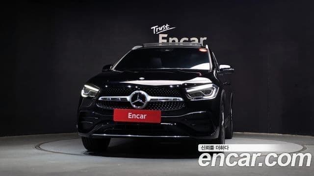 Mercedes-Benz GLA-Class 2020 — Şəkil 3/19