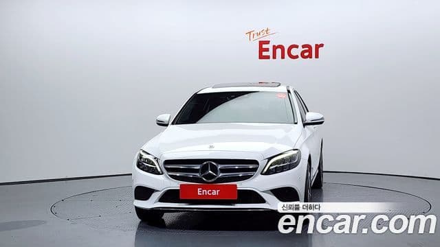 Mercedes-Benz C-Class 2020 — ფოტო 3/20