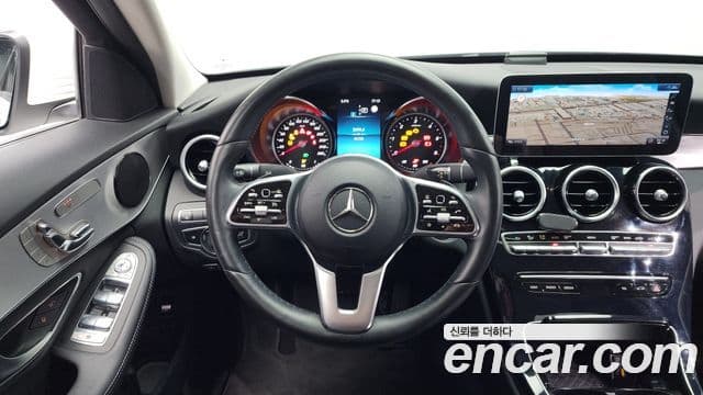 Mercedes-Benz C-Class 2020 — ფოტო 13/20