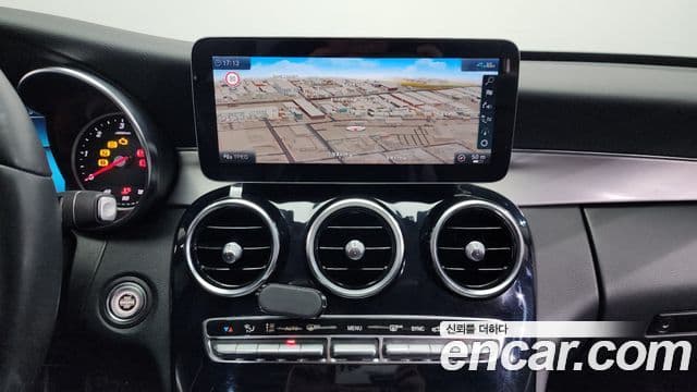 Mercedes-Benz C-Class 2020 — ფოტო 14/20