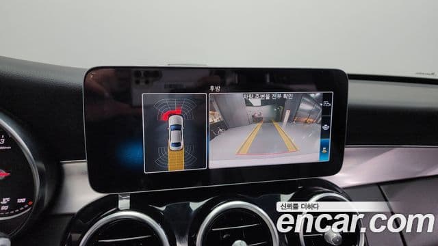 Mercedes-Benz C-Class 2020 — ფოტო 15/20