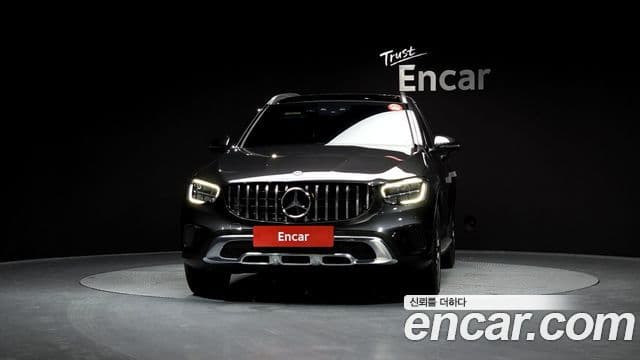 Mercedes-Benz GLC-Class 2022 — Şəkil 18/20