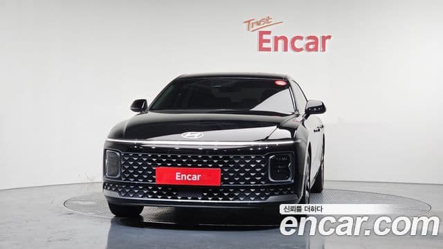 Hyundai Grandeur Hybrid 2023 — Photo 16/20