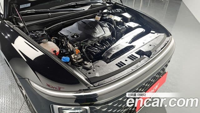 Hyundai Grandeur Hybrid 2023 — Photo 5/20