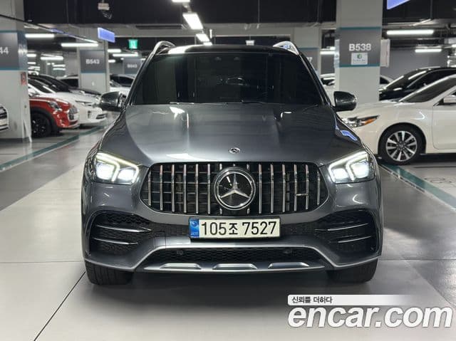 Mercedes-Benz GLE-Class 2020 — Photo 11/20