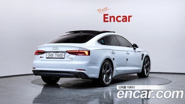 Audi A5 2019 — Şəkil 1/20