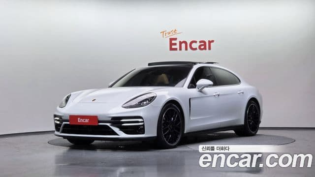 Porsche Panamera 2021 — ფოტო 20/20