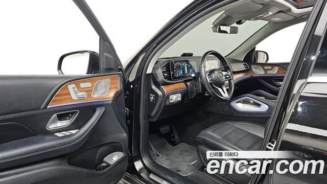 Mercedes-Benz GLE-Class 2020 — ფოტო 10/20