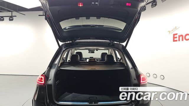 Mercedes-Benz GLE-Class 2020 — ფოტო 20/20