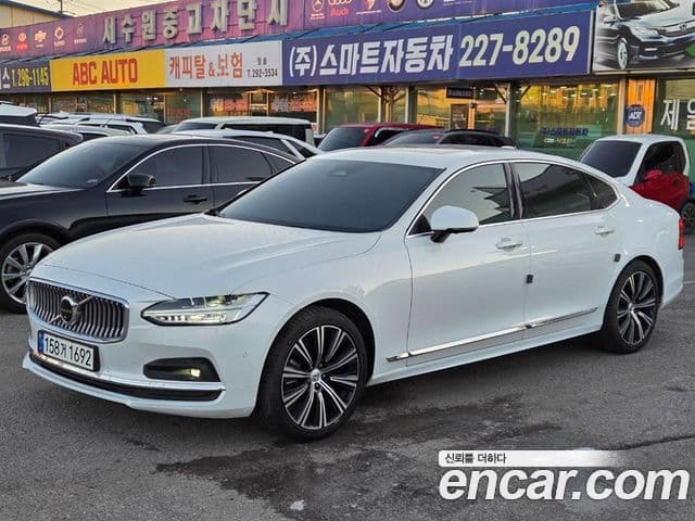 Volvo S90 2023 — ფოტო 10/19