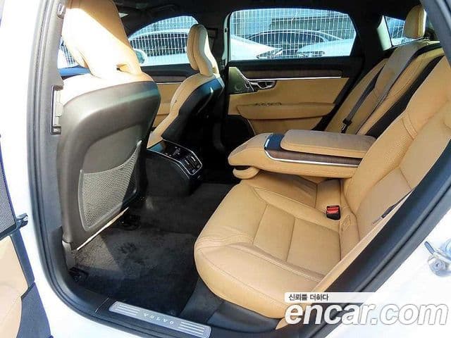 Volvo S90 2023 — ფოტო 9/19