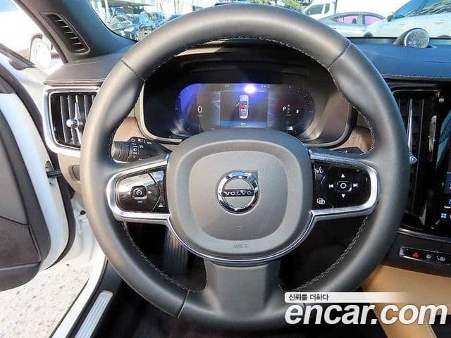 Volvo S90 2023 — ფოტო 19/19