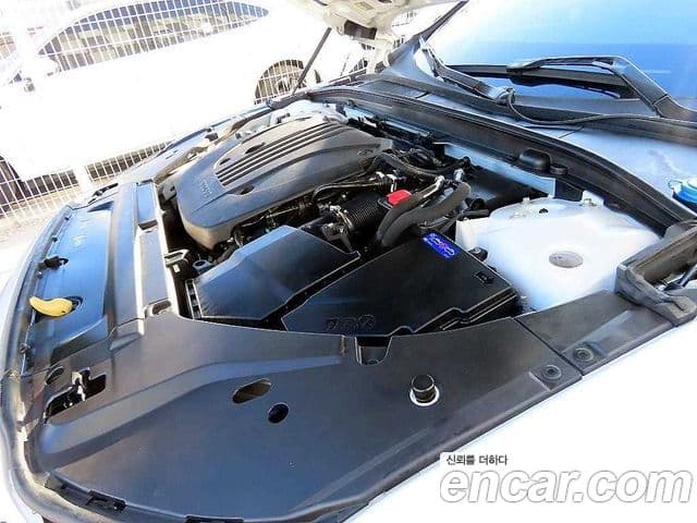 Volvo S90 2023 — ფოტო 8/19