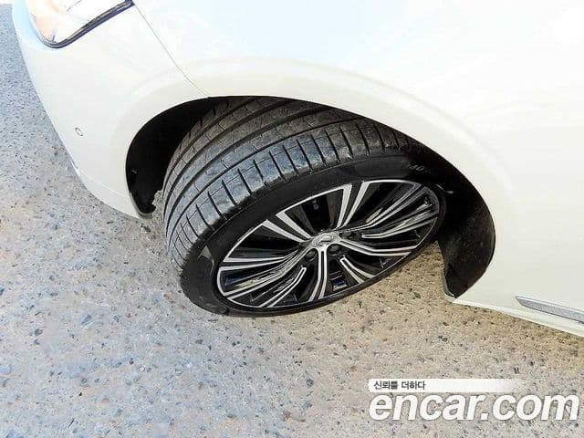 Volvo S90 2023 — ფოტო 18/19