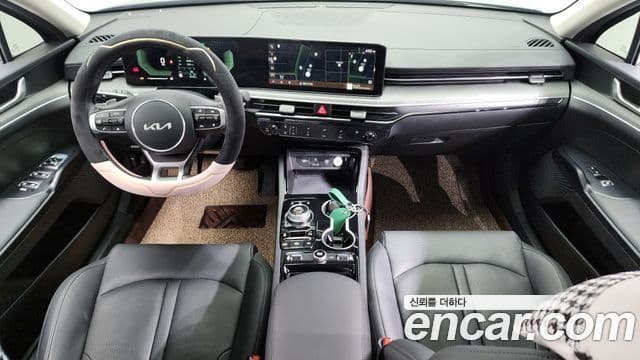 Kia K5 2024 — ფოტო 7/20