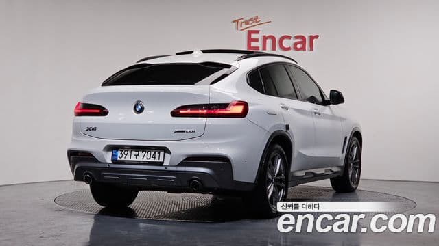 BMW X4 2021 — ფოტო 2/20
