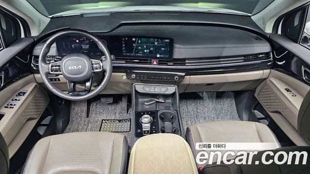 Kia Carnival 2023 — Şəkil 7/20