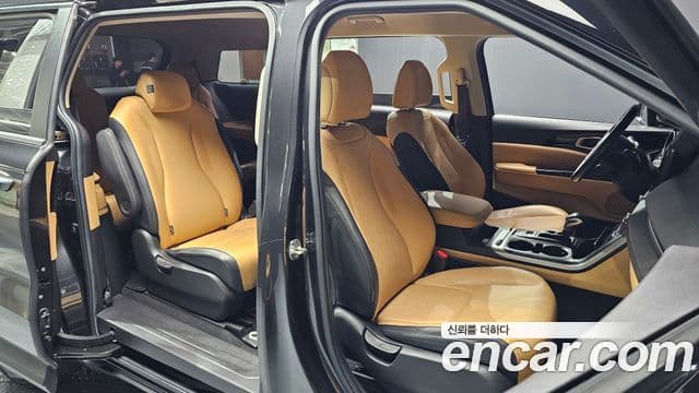 Kia Carnival 2020 — Фото 10/20