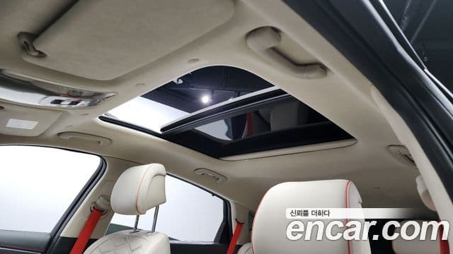 Genesis GV80 Coupe 2024 — Şəkil 17/20