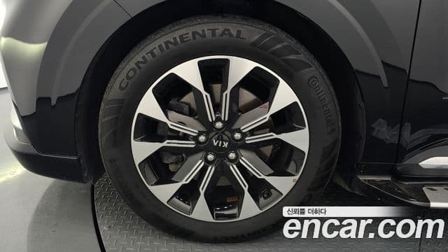 Kia Carnival 2021 — Şəkil 10/20