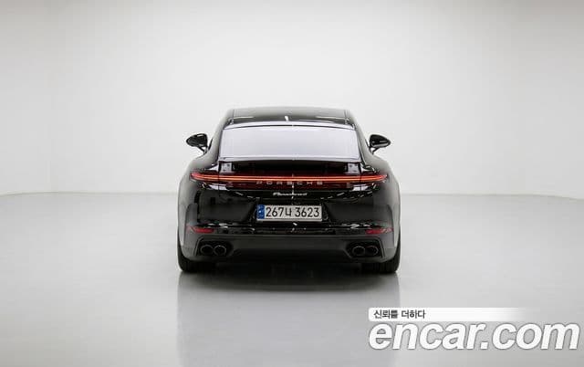 Porsche Panamera 2025 — Photo 9/20