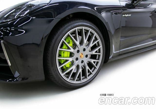 Porsche Panamera 2025 — Photo 11/20