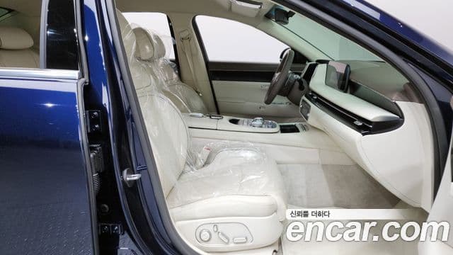 Genesis G90 2022 — Photo 1/20