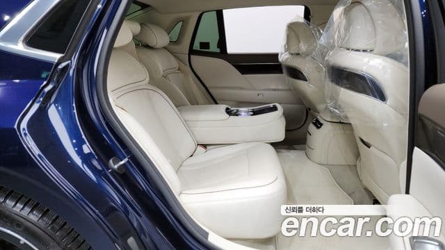 Genesis G90 2022 — Photo 14/20