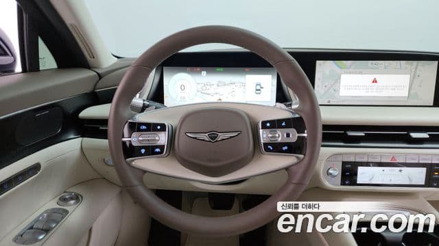 Genesis G90 2022 — Photo 2/20