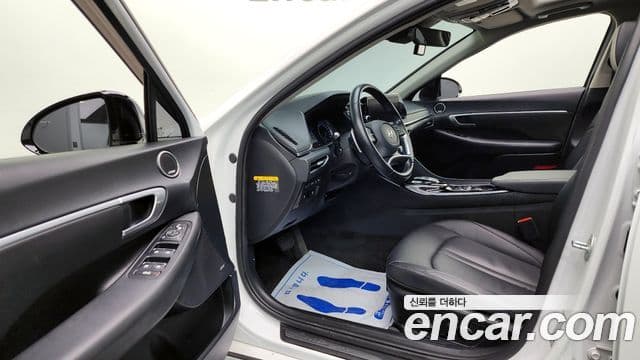 Hyundai Sonata Hybrid 2020 — Şəkil 9/20