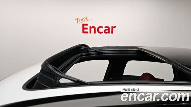 Porsche Macan 2021 — Şəkil 19/20