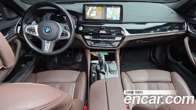 BMW 5 Series 2023 — Şəkil 7/20