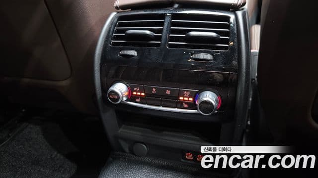 BMW 5 Series 2023 — Şəkil 19/20