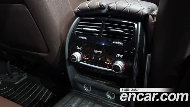 BMW 5 Series 2018 — Şəkil 19/20