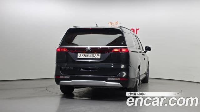 Kia Carnival 2020 — Фото 4/20