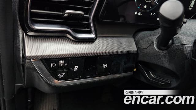 Kia Sportage 2022 — Şəkil 16/20
