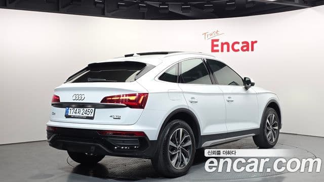 Audi Q5 2021 — Şəkil 2/20