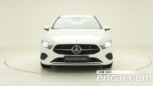 Mercedes-Benz A-Class 2025 — ფოტო 16/17