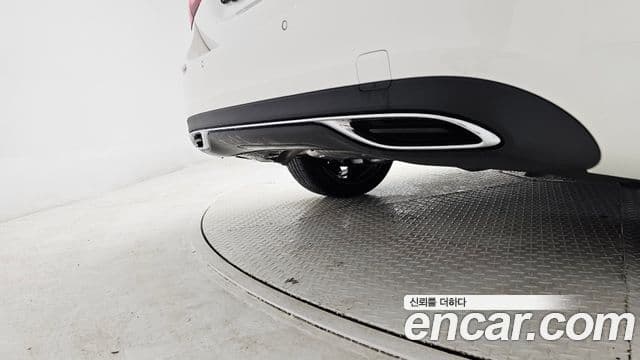 Mercedes-Benz A-Class 2025 — ფოტო 2/17