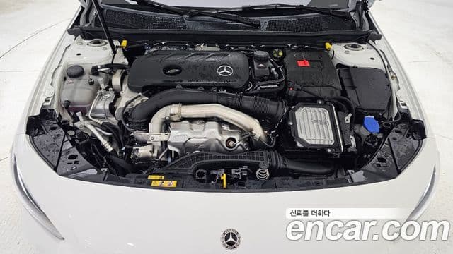 Mercedes-Benz A-Class 2025 — ფოტო 6/17