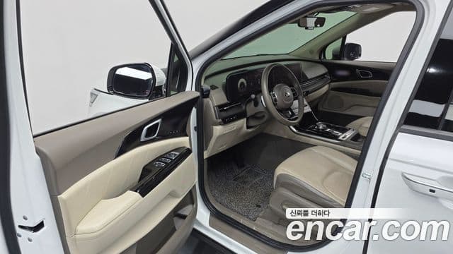 Kia Carnival 2021 — Şəkil 11/20