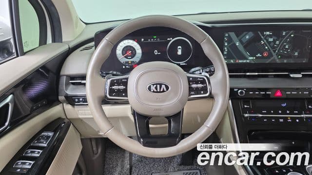 Kia Carnival 2021 — Şəkil 13/20